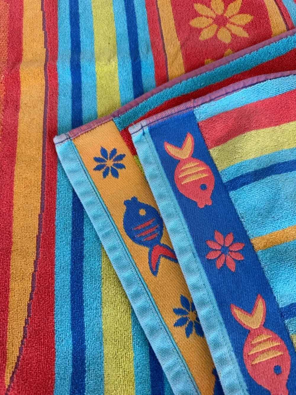 The Painted Beach Surfboard Stripe Beach Towel 100% Cotton Colorful 38x66 FLAWS